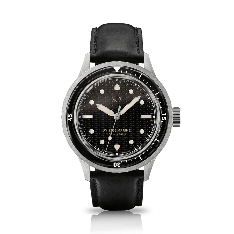 1956 Marine, Steel / Black