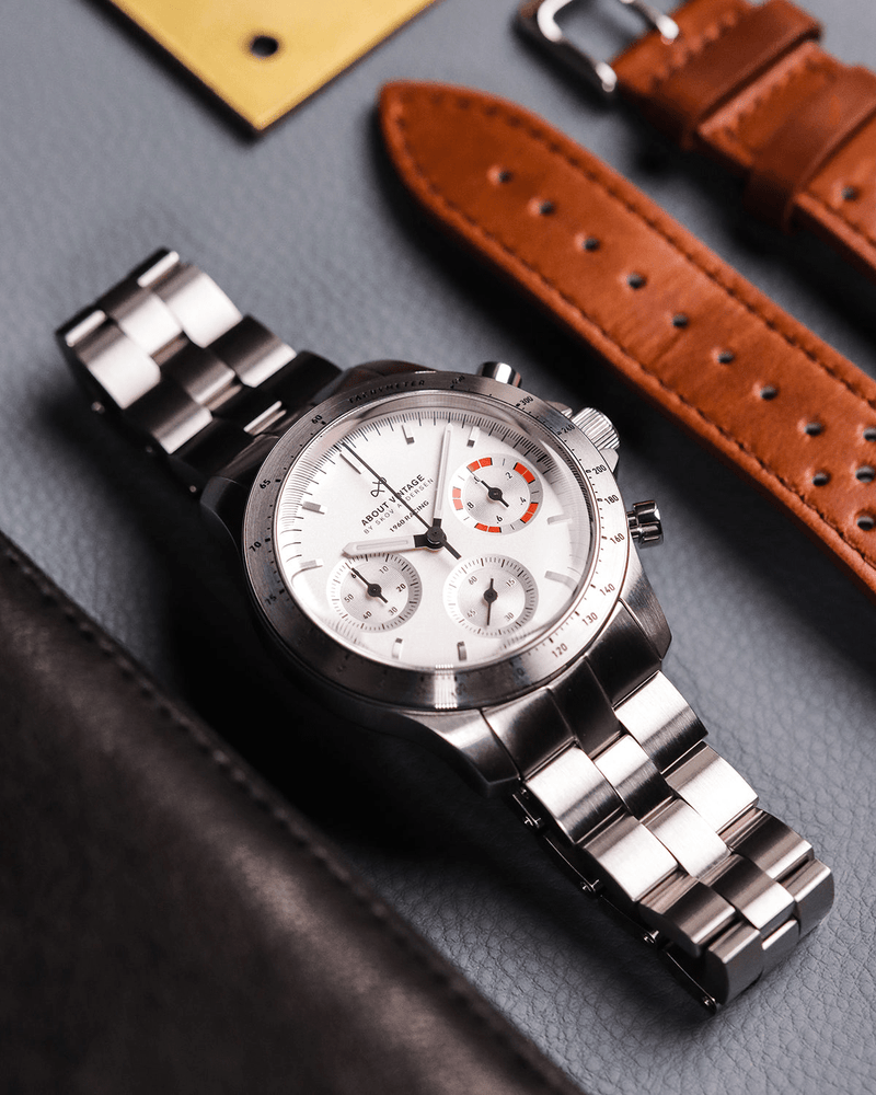 1960 Racing Chronograph, Steel / White & Deep Orange