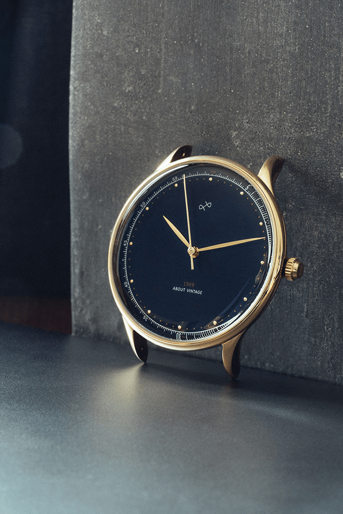 1969 Vintage, Gold / Midnight Blue - Special Edition – 39mm