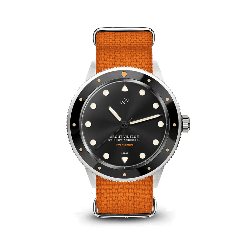 1971 Stagediver, Steel / Black – 39mm